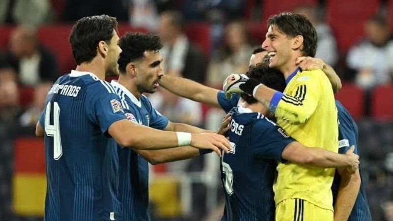 اليونان تصعق ألمانيا وتكبد كلوب الخسارة في أول مباراة على أرضه